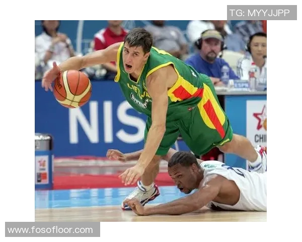 BLG在冠军杯中的实力展现与未来发展潜力深度分析实时新闻